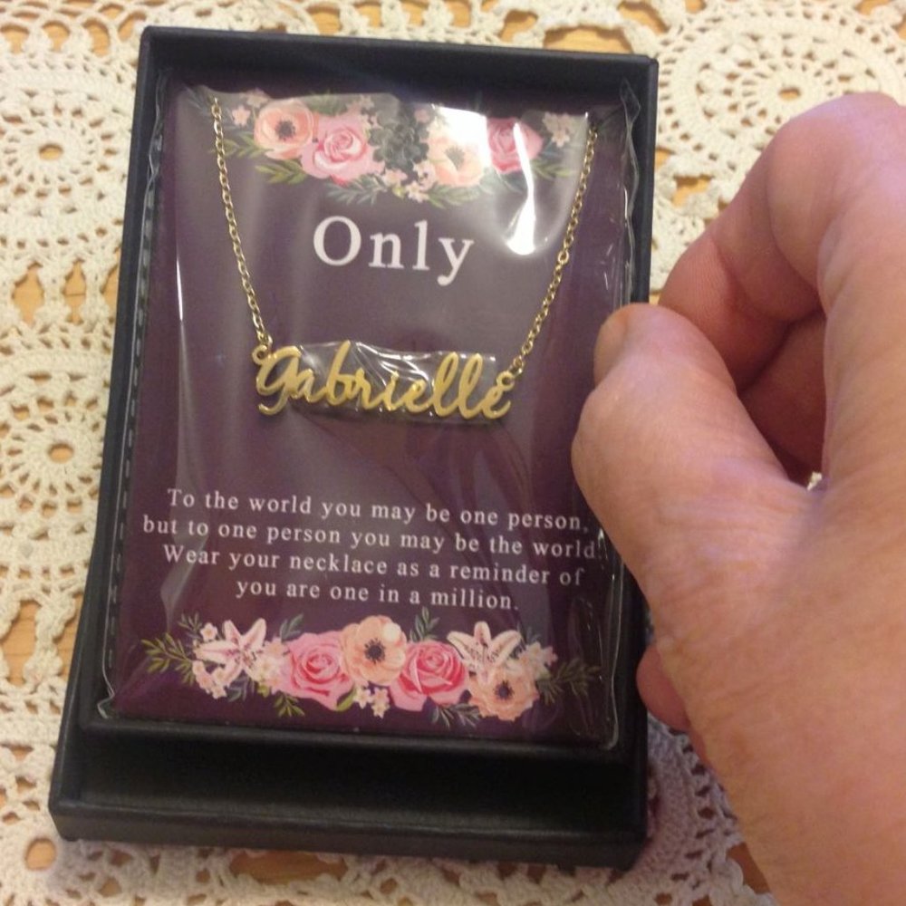 Personalized new necklace, Gabrielle